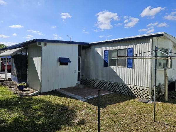 1992 Mobile Home