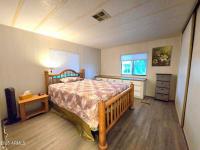 1983 Palm Harbor Manufactured Home