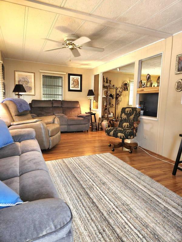 1982 Manufactured Home