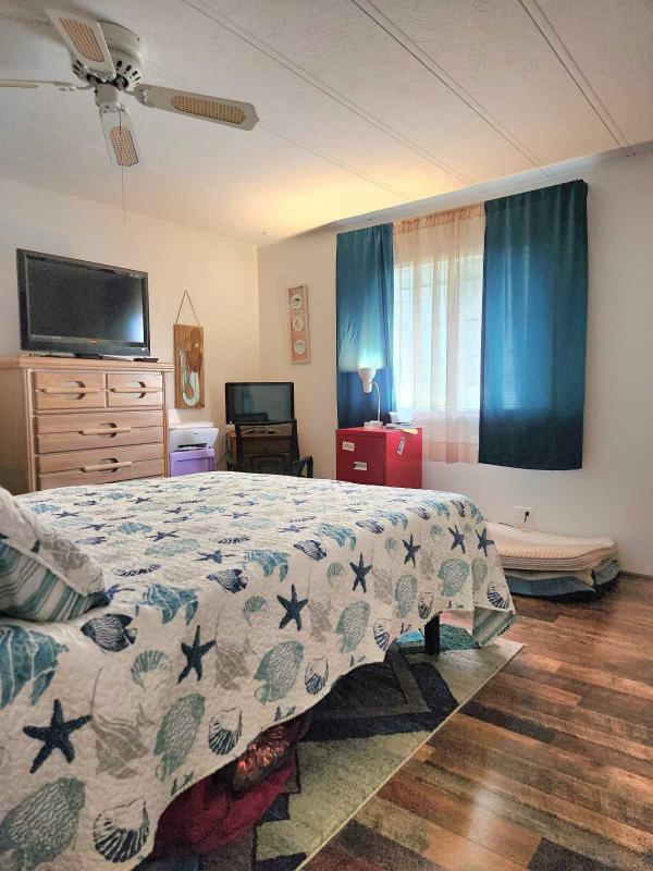 1982 Manufactured Home