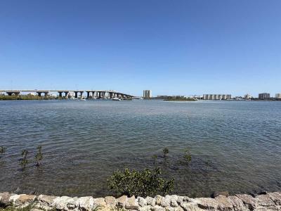 Photo 2 of 27 of home located at 55 Circle Dr. Port Orange, FL 32127