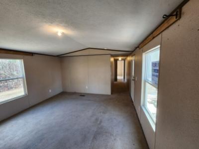 Photo 2 of 12 of home located at 16071 Old Greensboro Road Moundville, AL 35474
