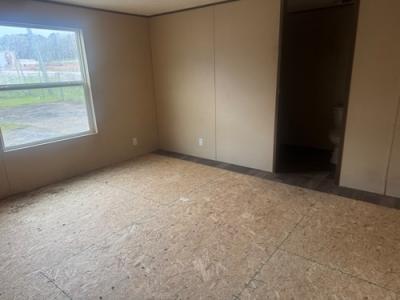 Photo 4 of 9 of home located at 31888 Hwy 75 Oneonta, AL 35121