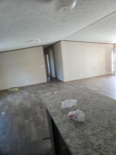 Photo 2 of 14 of home located at 605 NW 130th Ln Liberal, MO 64762