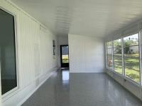 1983 TWIN Manufactured Home