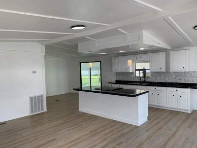 Photo 4 of 8 of home located at 12100 Seminole Blvd. #239 Largo, FL 33778