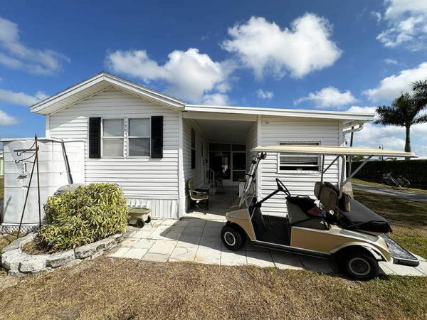 1992 Park Manufactured Home