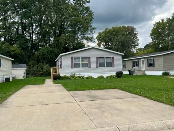 2006 SUNWOOD Mobile Home For Sale