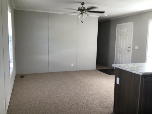 2025 Champion RAP1668H32087 Mobile Home