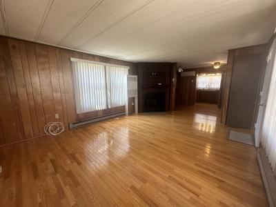 Photo 2 of 13 of home located at 53 Rainbow Drive Uncasville, CT 06382