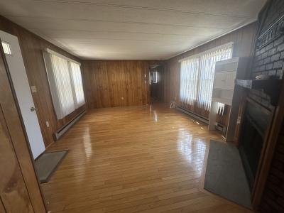 Photo 3 of 13 of home located at 53 Rainbow Drive Uncasville, CT 06382