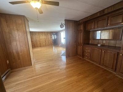 Photo 5 of 13 of home located at 53 Rainbow Drive Uncasville, CT 06382