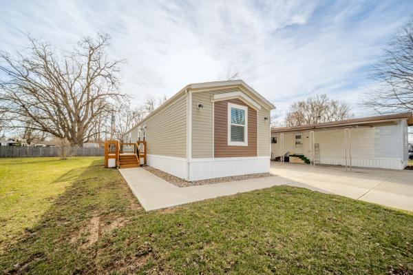 2021 Clayton-Wakarusa 236 7016-501   Home