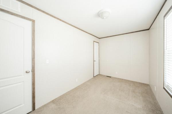 2021 Clayton-Wakarusa 236 7016-501   Home