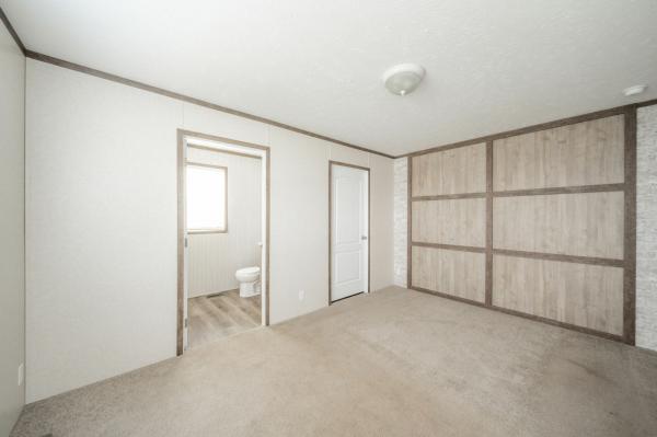 2021 Clayton-Wakarusa 236 7016-501   Home