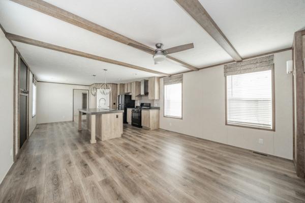 2021 Clayton-Wakarusa 236 7016-501   Home
