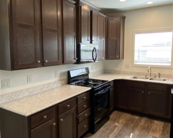 2023 51BBK20563AH23  Home