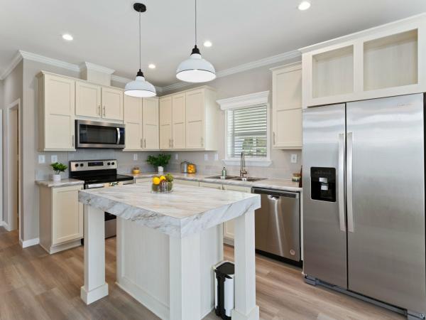 2023 340LS24482E  Home