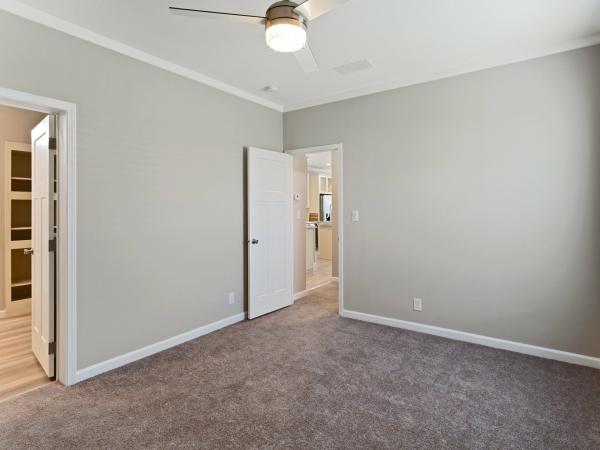 2023 340LS24482E  Home