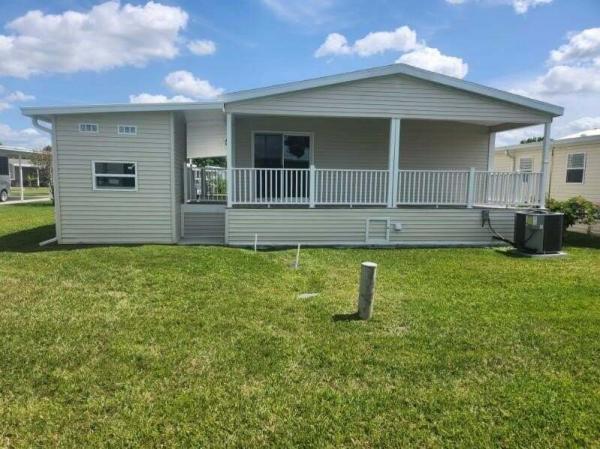2022 340LS28522D  Home