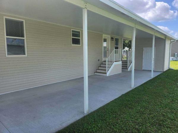 2022 340LS28522D  Home