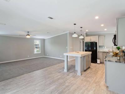 Photo 4 of 9 of home located at 473 Maple Dr SW Labelle, FL 33935