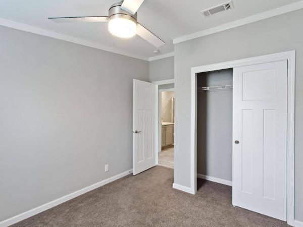 2022 340LS28562A  Home