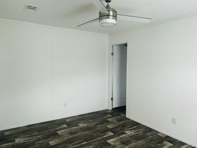 Photo 4 of 8 of home located at 900 Aqua Isle Blvd, #C15 Labelle, FL 33935