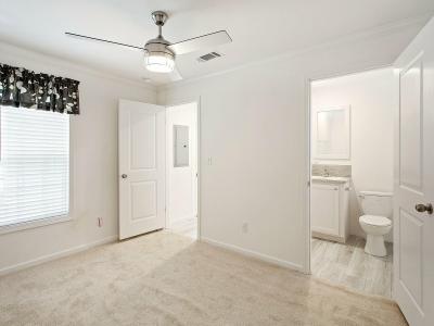 Photo 4 of 7 of home located at 900 Aqua Isles Blvd, #D07 Labelle, FL 33935