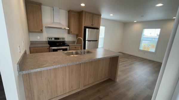 2023 51TMP1644AH23  Home