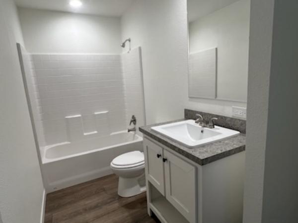 2023 51TMP24523AH23  Home