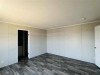 2022 RFN1680 902  Home