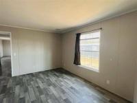 2022 RFN1680 902  Home