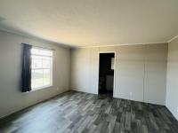 2022 RFN1680 902  Home