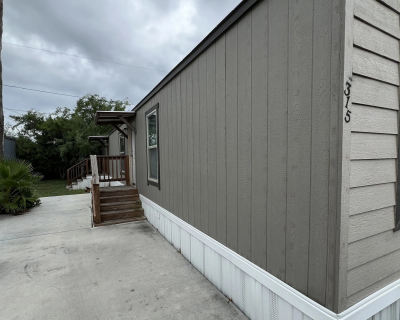 Photo 2 of 8 of home located at 310 Scobey Ave, #315 Donna, TX 78537