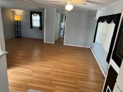 Photo 5 of 8 of home located at 2701 34th Street North Lot 147 Saint Petersburg, FL 33713