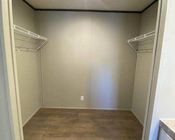 2022 MYO16763A  Home
