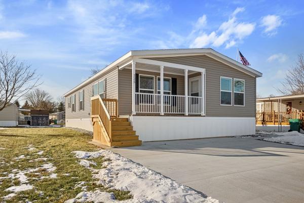 2024 96PLH28563GH23A  Home