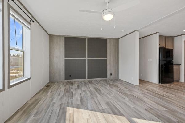 2024 96PLH28563GH23A  Home
