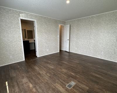 Photo 4 of 10 of home located at 1316 Hunters Mountain Pkwy Troy, AL 36079