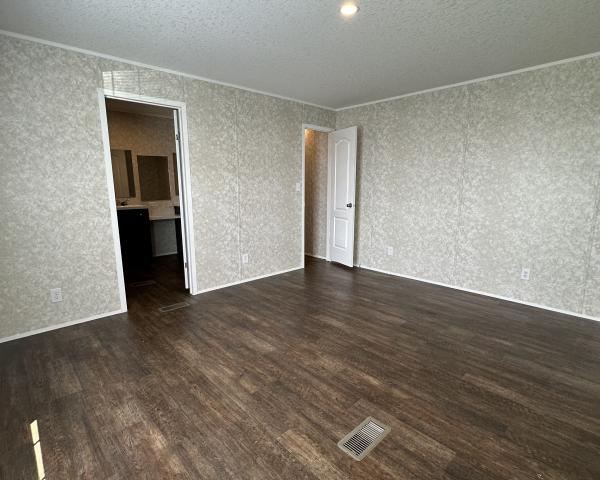2022 1676257HRN  Home