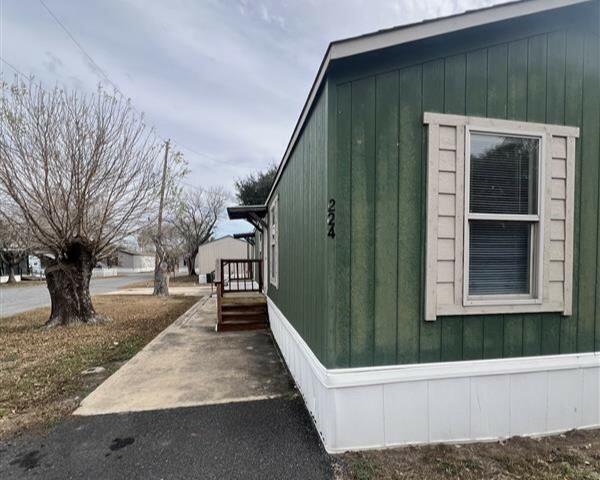 2019  Mobile Home For Sale