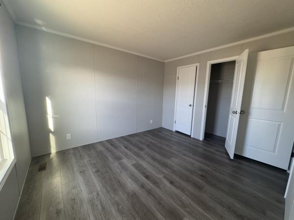 2023 RFN1664 9BFC1  Home