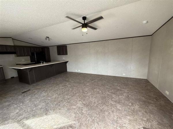 2018 S167232B  Home