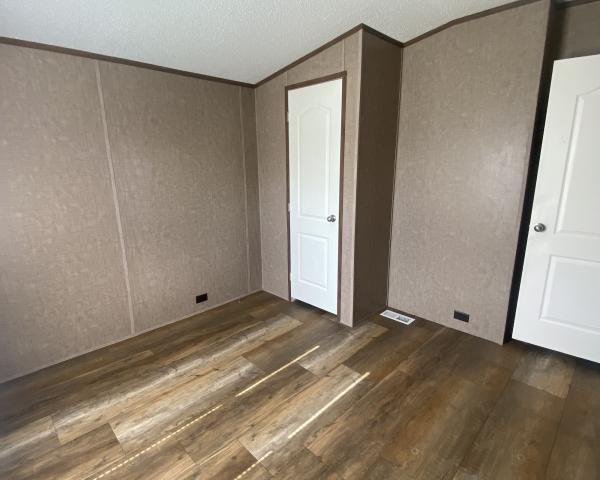 2022 S-1664-32C  Home