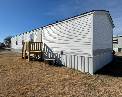 Mobile Home at 1010 Reservation Rd # B03 Hays, KS 67601