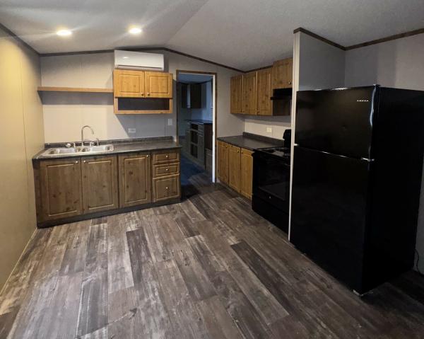 2021  Mobile Home For Sale