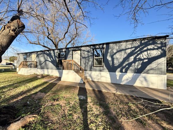 2020  Mobile Home For Sale