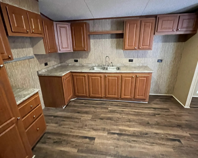 Mobile Home at 74 Woodward Estates Bessemer, AL 35020