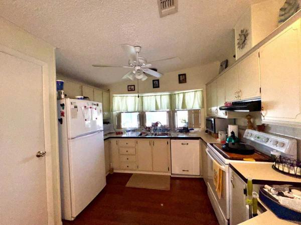 1988 Home Manufactured Home